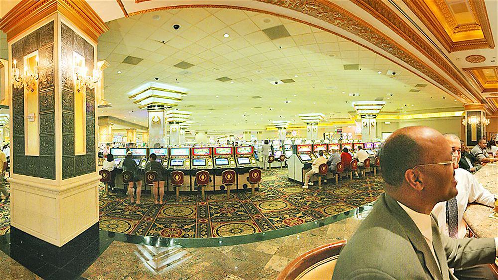 Caesars Atlantic City Hotel & Casino Exterior photo